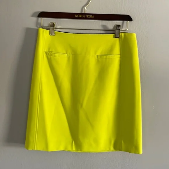 LOFT skirt - Picture 1 of 4